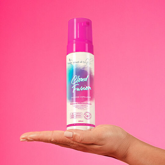 Mousse pour cheveux boucl&eacute;s Cloud Fusion