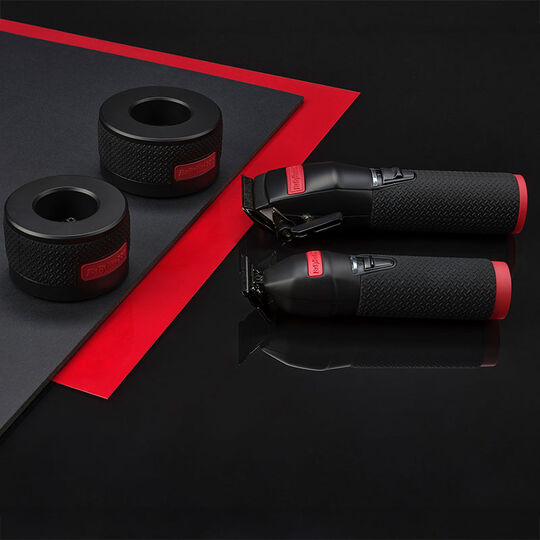 Socle de charge pour tondeuse de coupe Boost+ black & red