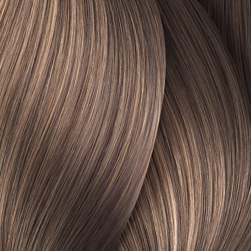 Coloration ton sur ton Dialight 8.21 blond clair iris&eacute; cendr&eacute;
