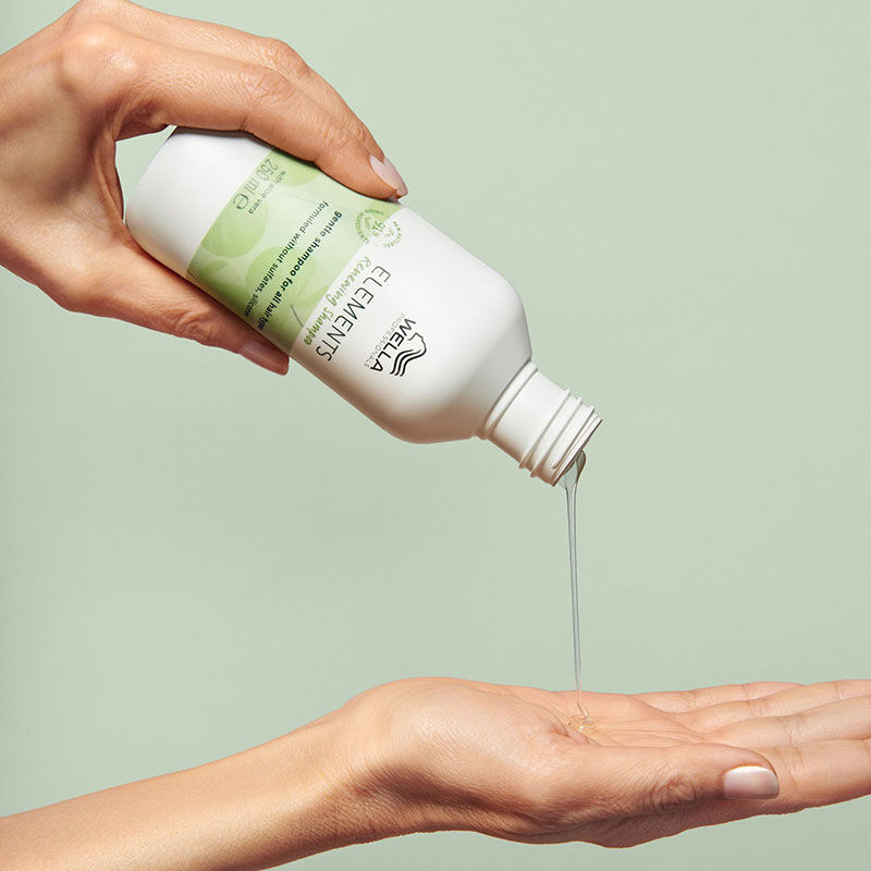 Shampooing r&eacute;g&eacute;n&eacute;rant pour cuirs chevelus normaux &agrave; gras Renewing Elements 250ml