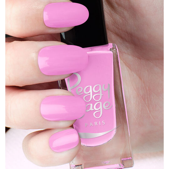 Vernis à ongles romantic song