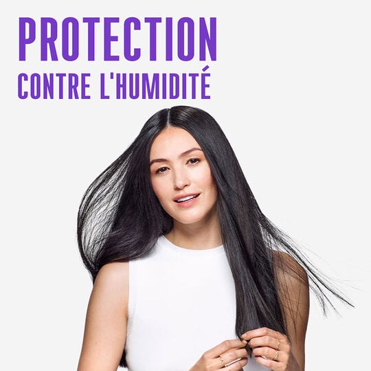 Shampooing lissant pour cheveux indisciplinés BC Frizz Away