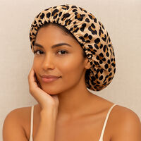 Charlotte en satin noir et léopard