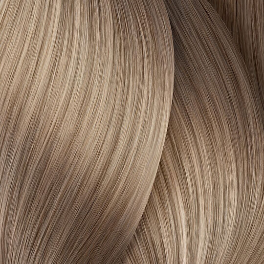 Coloration ton sur ton Dia Color 9.82 blond tr&egrave;s clair moka iris&eacute;