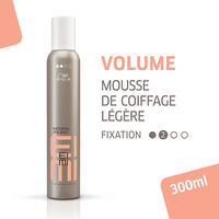 Mousse volumisante à fixation légère Natural Volume Eimi 300ml