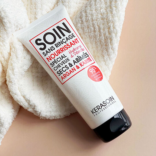 Soin sans rinçage nourrissant pour cheveux secs