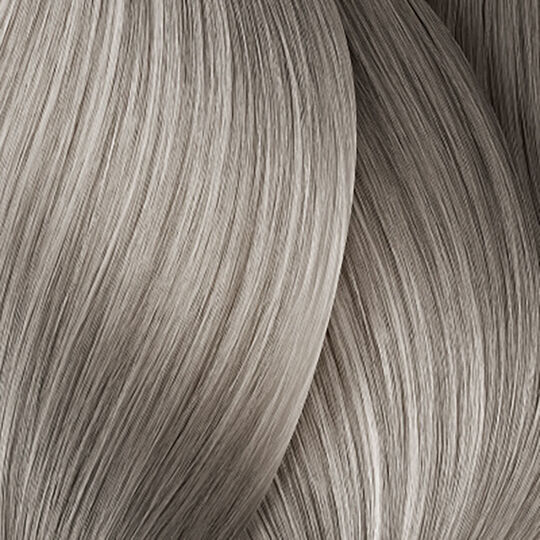 Coloration ton sur ton Dia Color 9.1 blond très clair cendré