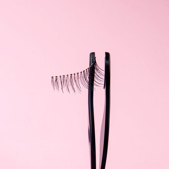 Faux cils &agrave; coller Natural Black 110